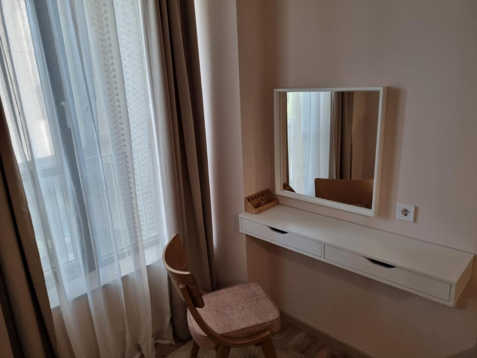 Apartment Polina - 2Bd Next To Sea Garden Várna Kültér fotó